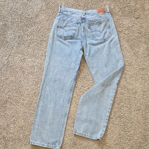 Levi's Classic Light Blue Straight Jeans
